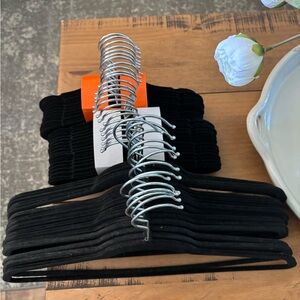 Black Velvet Hangers bundle